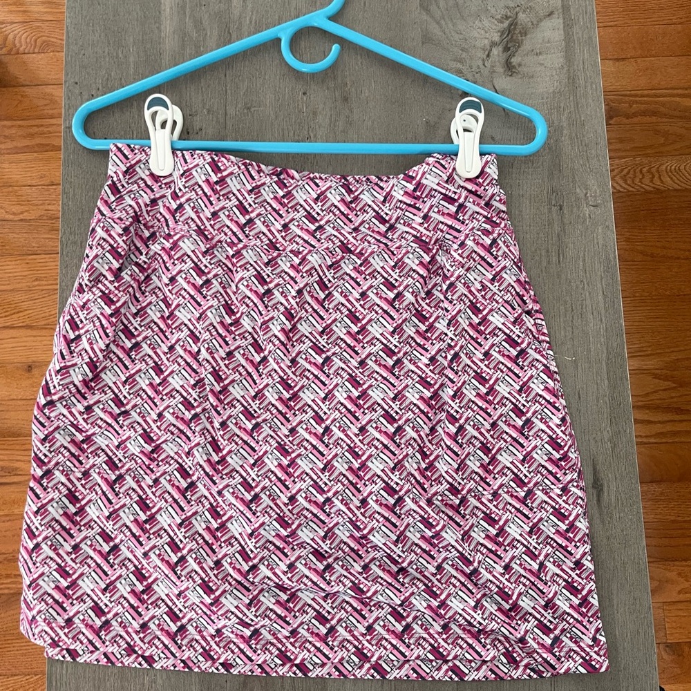 Women’s golf skort